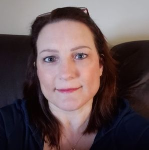 Meet your Posher, Lori